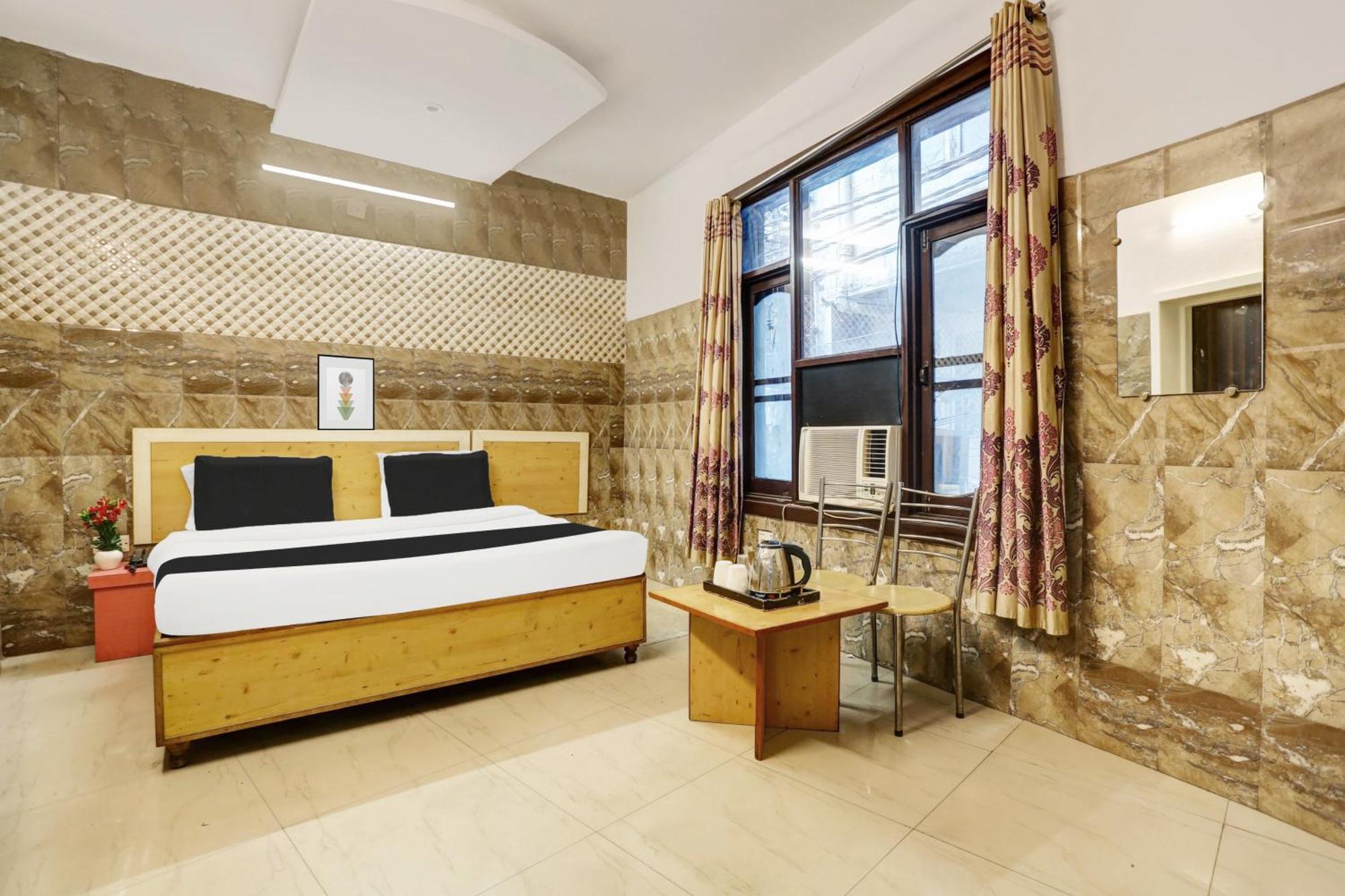 Hotel O Jammu Near Ragunath Bazaar Formerly Goodwill Kültér fotó